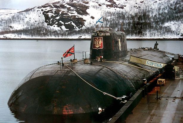 الغواصة الروسية كورسك