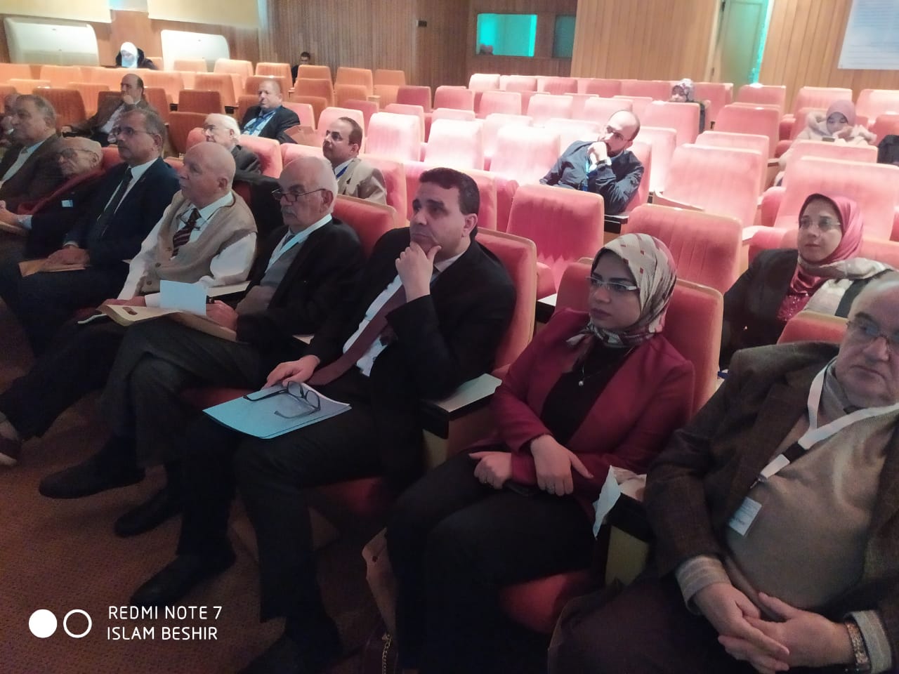 المؤتمر العربى الدولى التاسع بجامعة الإسكندرية (4)