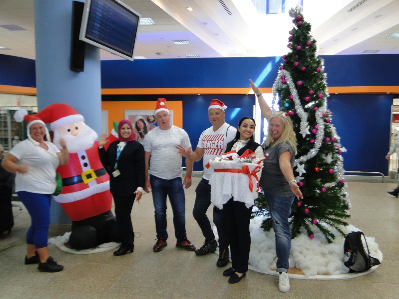 تدفق السياح على مرسى علم (2)