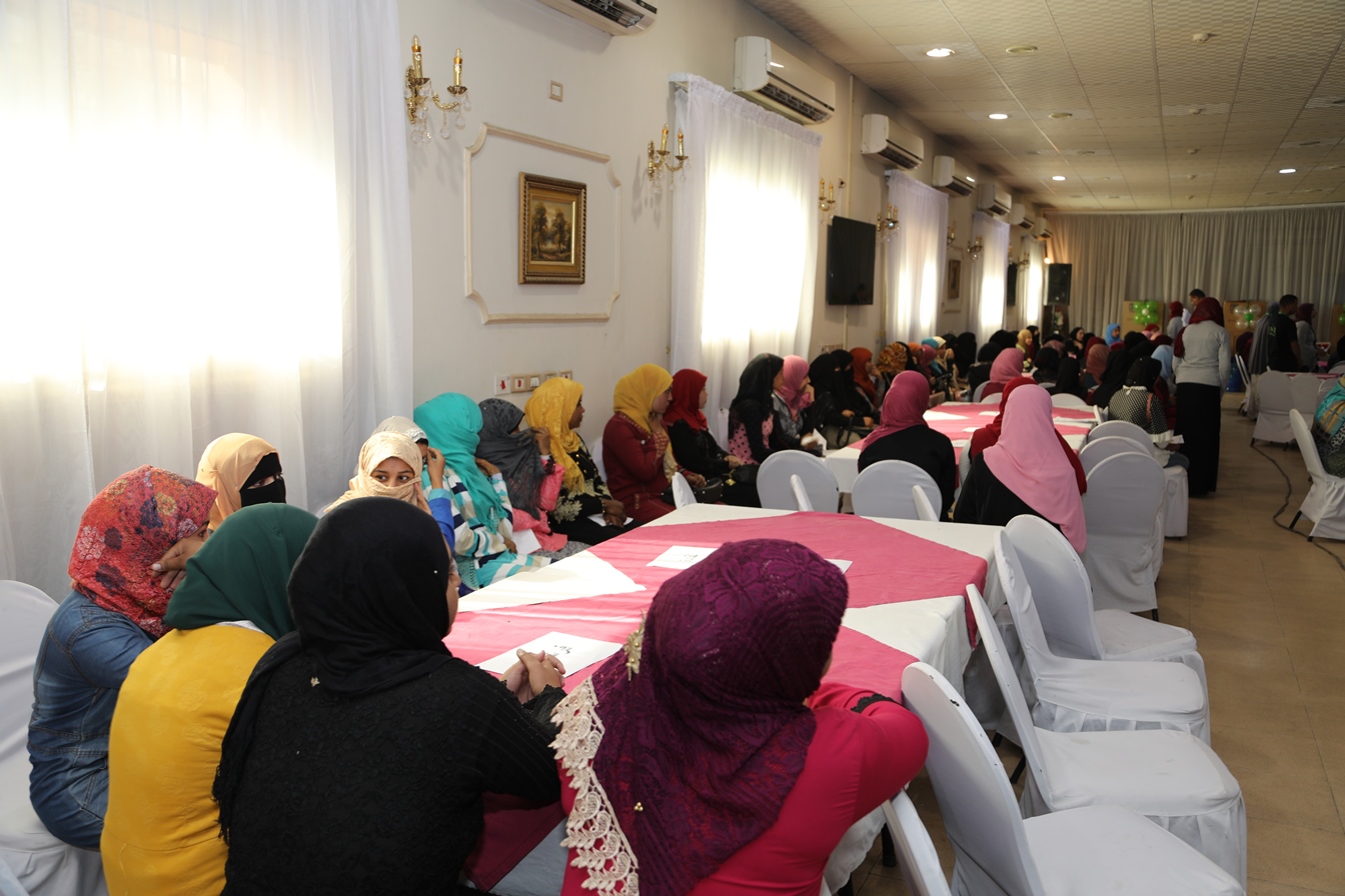 محافظة قنا تطلق مبادرة تيسير الزواج الجماعى (6)