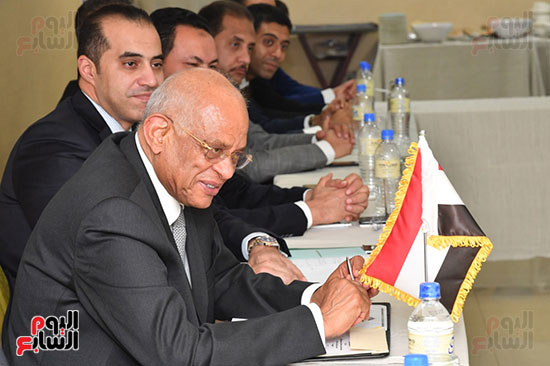 عبد العال يلتقى رئيس المجلس التشريعى الانتقالى بالإنابة بجنوب السودان (5)