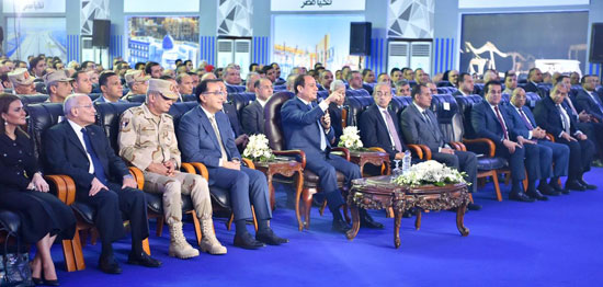 السيسي في افتتاح مدينة دمياط للأثاث ومشروعات قومية (2)