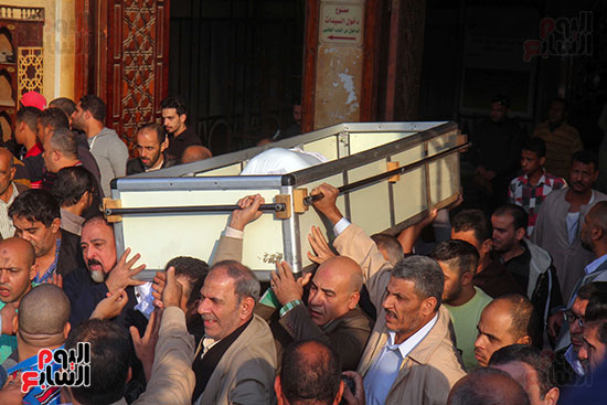 تشييع جثمان شعبان عبد الرحيم (5)