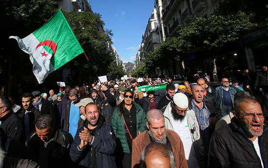 مظاهرة مناهضة للحكومة فى الجزائر