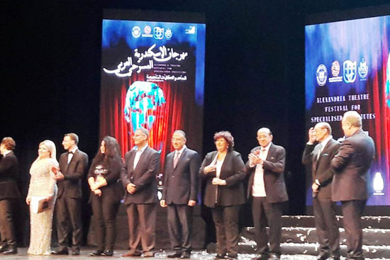 انطلاق مهرجان الإسكندرية للمسرح العربى (6)