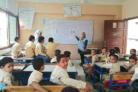مدارس الأقصر تستعد لمبادرة ضعف وفقدان الإبصار  (6)