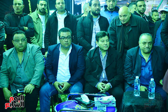 هانى شاكر نقيب المهن الموسيقية إلى منطقة فيصل، حيث مقر عزاء المطرب الراحل شعبان عبد الرحيم، (9)