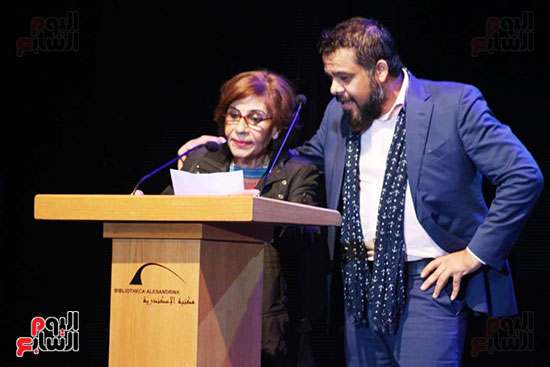 جوائز مهرجان اسكندرية للمسرح العربى (25)