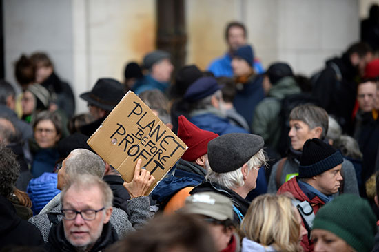 مظاهرة احتجاجا على تغير المناخ فى بروكسل