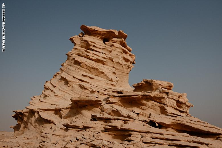 الكثبان الأحفورية فى صحراء أبوظبى