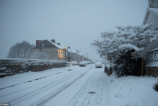 الثلوج كست بريطانيا فو اسوأ موجة طقس منذ 7 سنوات  (7)