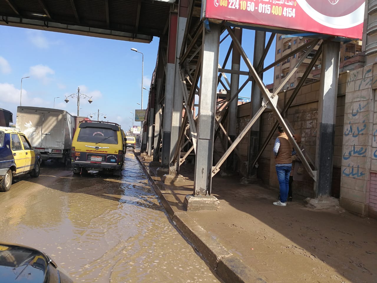 تجمع مياه الأمطار أسفل الكبارى وبشوارع الغربية (7)