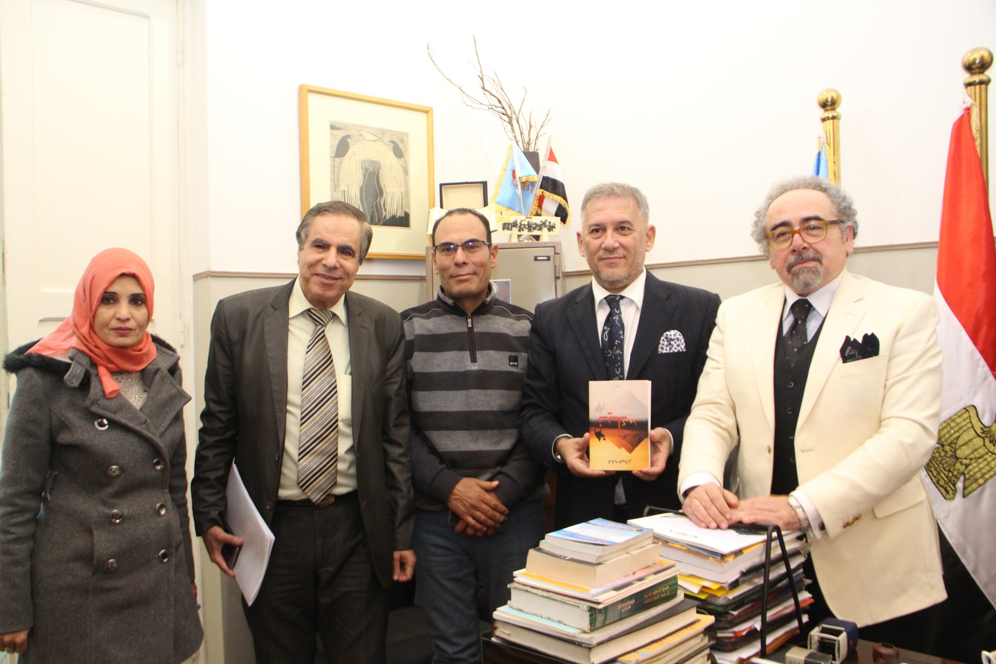 خلال زيارة الكاتب الالبانى لاتحاد كتاب مصر (3)