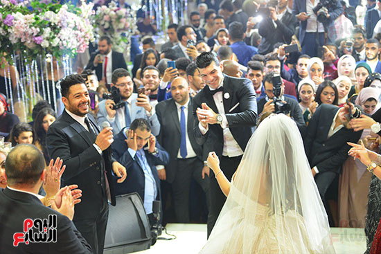 محمد حماقى وبوسى يشعلان حفل زفاف رشا الكيال وخالد هانى أباظة (7)