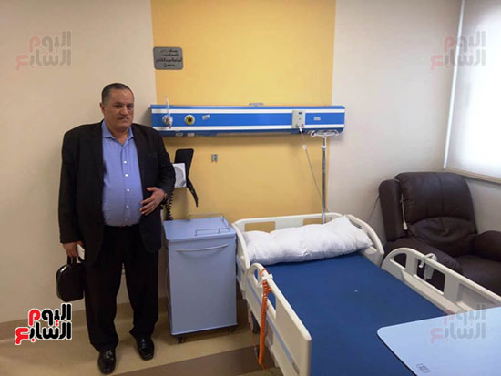 وفد دينية البرلمان يزور مستشفى صعيد بلا سرطان بالأقصر  (8)