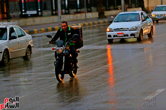 أمطار غزيرة على القاهرة والجيزة (7)