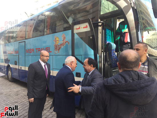 محافظ-بورسعيد-يستقبل-وزير-المالية-(5)