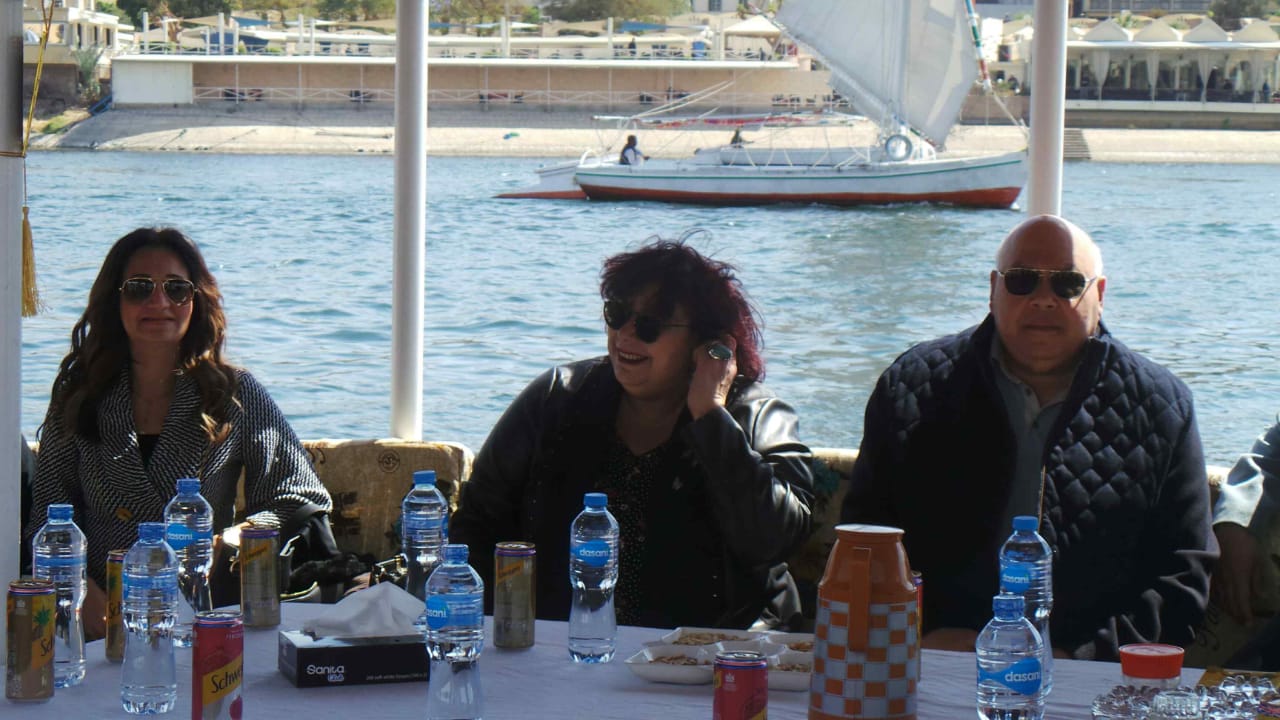 وزيرة الثقافة أثناء مشاركتها بديفيليه المراكب النيلية  (5)