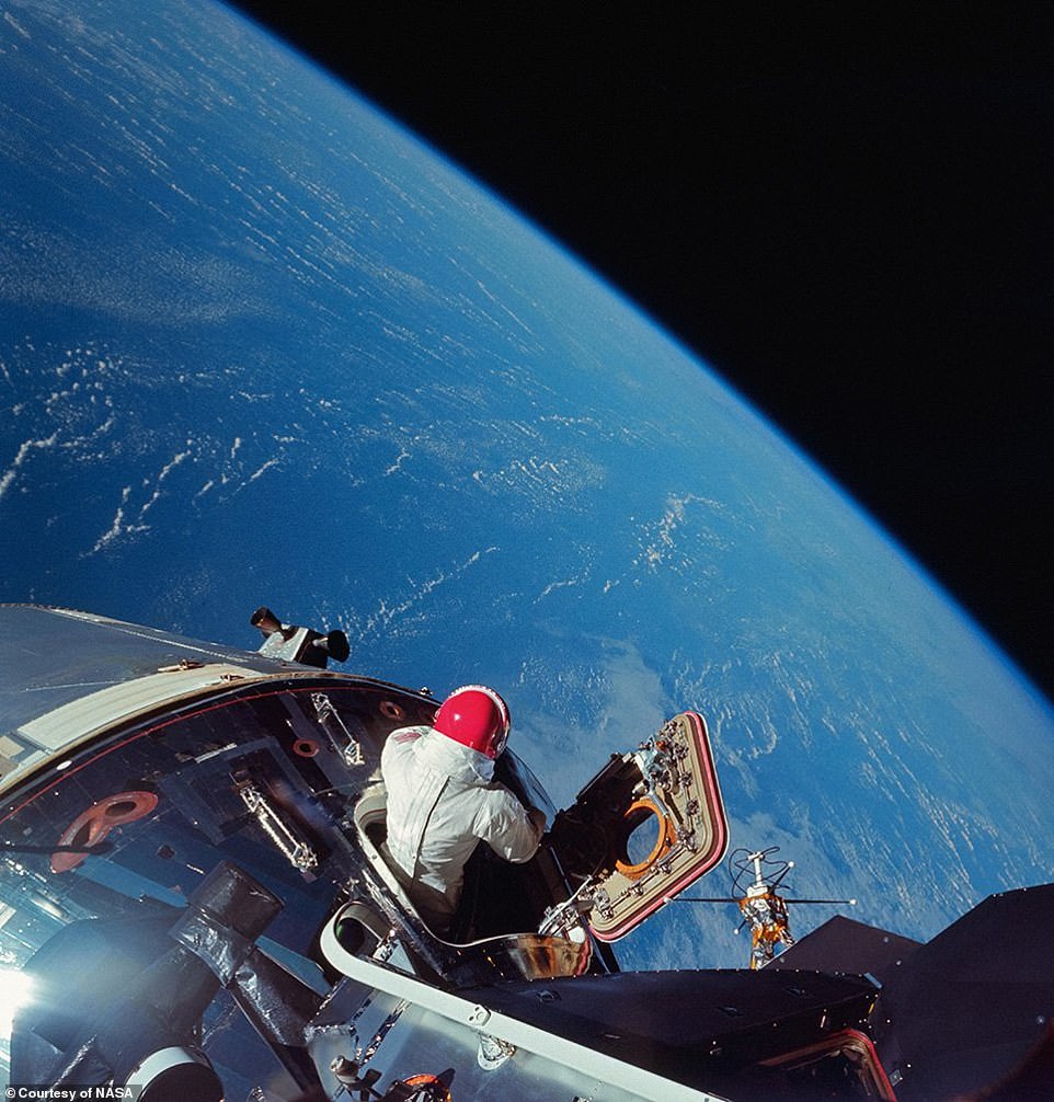 صورة ملتقطة بمارس 1969 صورة ملتقطة بمارس 1969