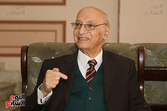 المستشار محمد الشناوى نائب رئيس المحكمة الدستورية السابق (4)