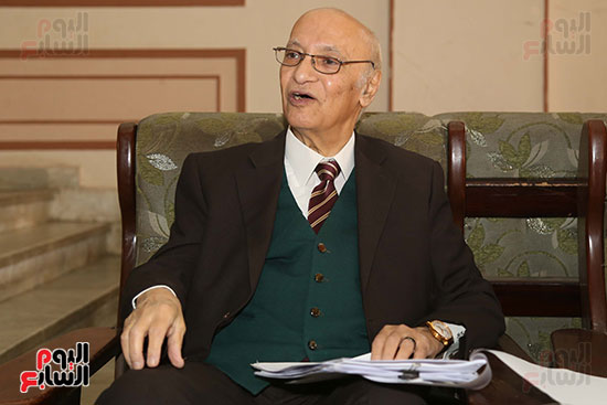 المستشار محمد الشناوى نائب رئيس المحكمة الدستورية السابق (3)