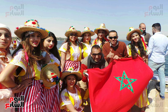 فرقة-الشمال-المغربى-أثناء-مشاركتها-بمهرجان-أسوان-للفنون-(6)