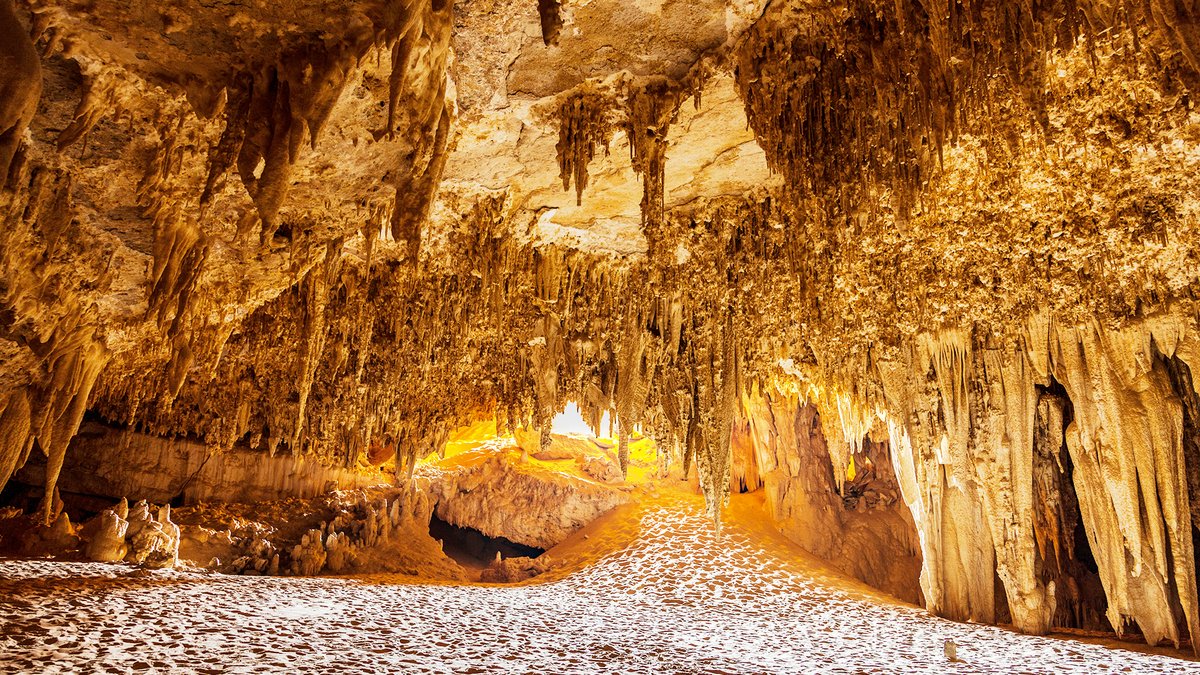 كهف سنور كهف سنور