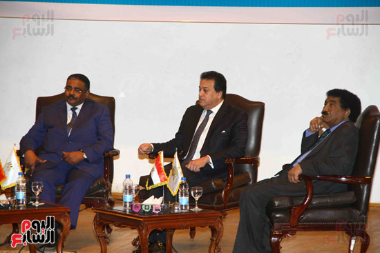 ملتقى الجامعات المصرية والسودانية (19)