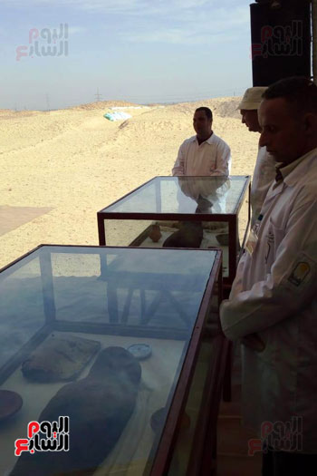 المومياوات المكتشفة بمقابر تونة الجبل فى المنيا (6)
