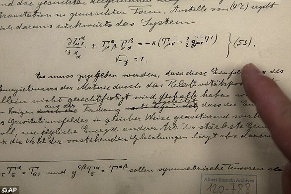 لوثائق التاريخية الأصلية المتعلقة بتنبؤ آينشتاين بوجود موجات جاذبية ، تظهر في الجامعة العبرية في القدس