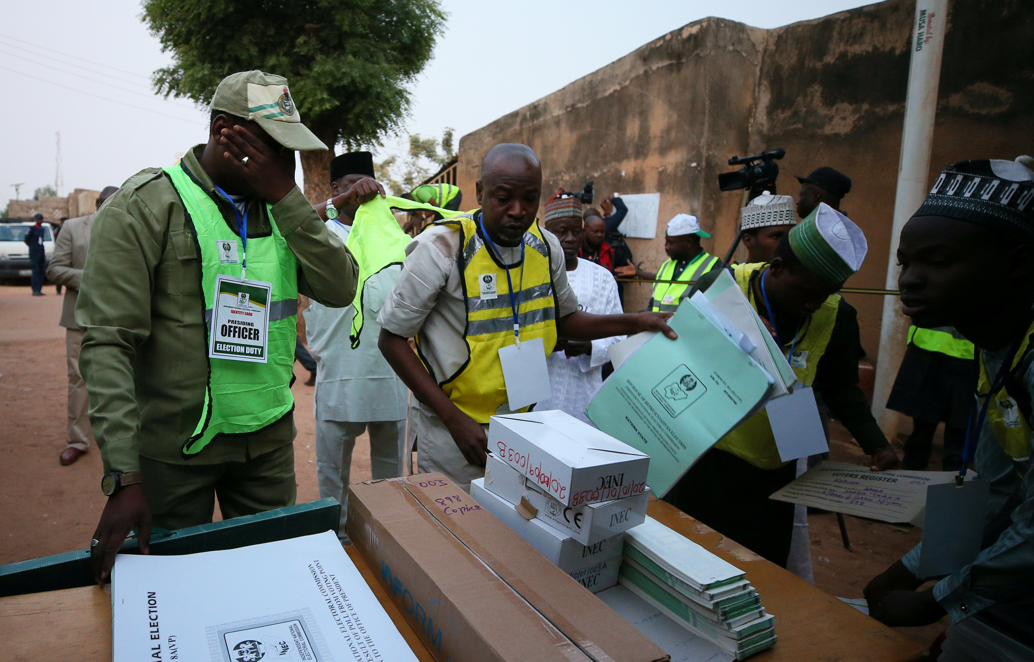 بدء التصويت فى الانتخابات بنيجيريا (3)