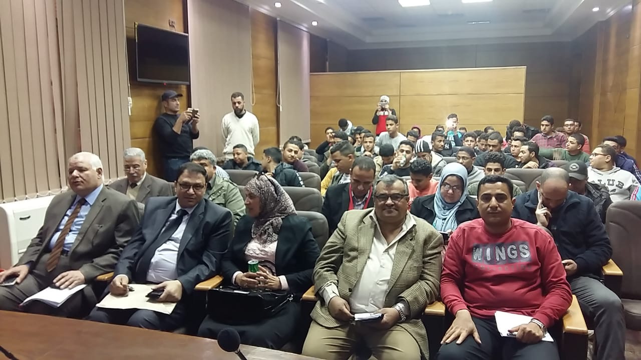 مبادرة صنايعية مصر بجامعة بنها (5)