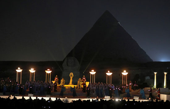 العروض العالمية لـأوبرا عايدة تعود لساحة معبد الملكة حتشبسوت  (19)