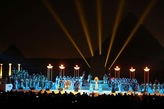 العروض العالمية لـأوبرا عايدة تعود لساحة معبد الملكة حتشبسوت  (16)