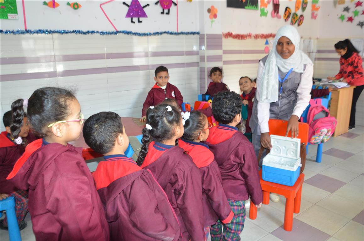 شاهد تطعيمات أطفال محافظة الأقصر في الحملة القومية ضد شلل الأطفال (7)