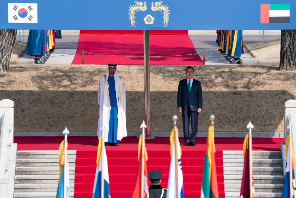 رئيس كوريا الجنوبية مع الشيخ محمد بن زايد