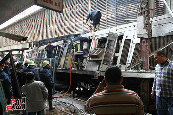 بالصور القصة الكاملة لأسباب حادث حريق محطة مصر 90400-حريق-مح