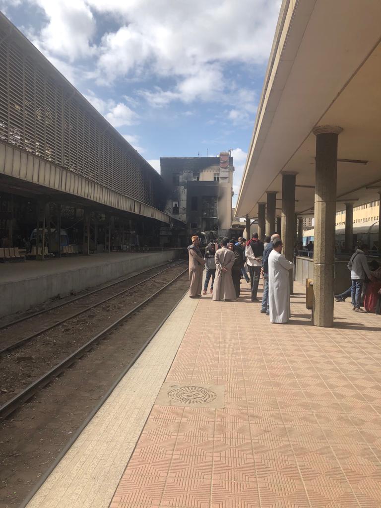 عودة حركة القطارات لطبيعتها بمحطة مصر (7)