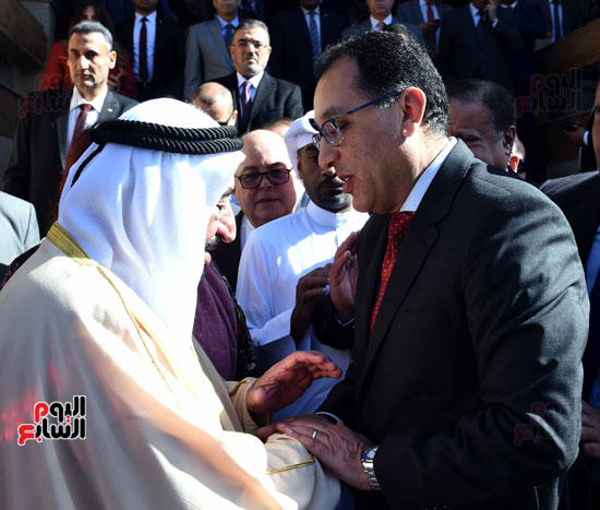رئيس الوزراء وحاكم الشارقة يفتتحان مبنى دار الكتب بباب الخلق بعد ترميمها  (12)