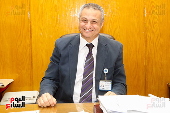 الدكتور حاتم أبو القاسم عميد المعهد القومى للأورام جامعة القاهرة (2)