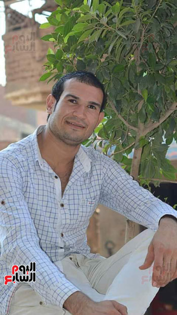 أحمد صبحى الزيدى تعرض للقتل بالقرية