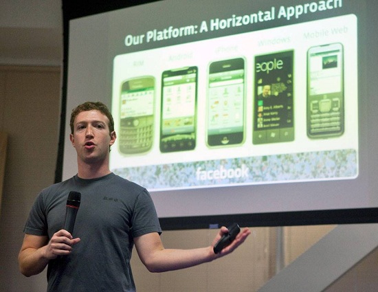 6-وصول فيس بوك للموبايل فى عام 2009 6-وصول فيس بوك للموبايل فى عام 2009