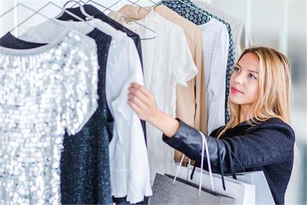 ارتداء الملابس3