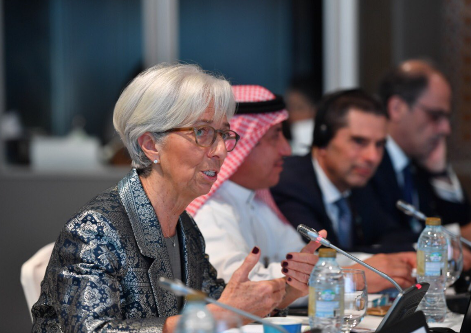 كريستين لاجارد تشارك فى منتدى المالية العامة للدول العربية