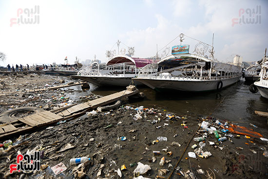 وزيرة البيئة تطلق حملة لتنظيف نهر النيل من المخلفات خاصة البلاستيكية (22)