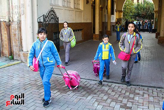 أول أيام الدراسة بالتيرم الثانى (1)