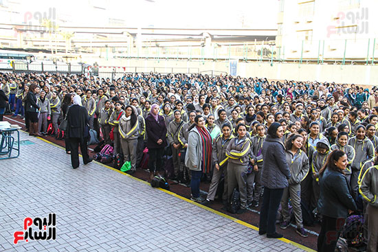 أول أيام الدراسة بالتيرم الثانى (31)