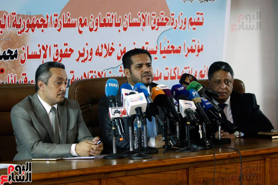 الدكتور محمد عسكر وزير حقوق الانسان اليمنى (7)