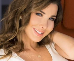 نانسى عجرم نانسى عجرم