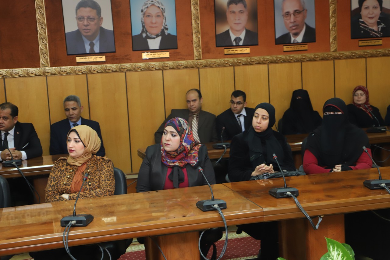 جانب من اجتماع وزير القوى العاملة بشباب المديرية بالقاهرة (3)